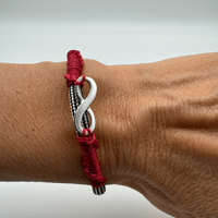 Image 3 of Infinito
