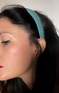 Image 5 of Diadema Azul y Dorado