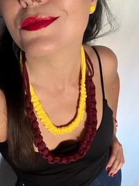 Image 4 of Collar Doble Wish Burdeos&Mostaza