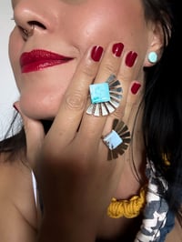 Image 3 of Anillo Abanico Dorado