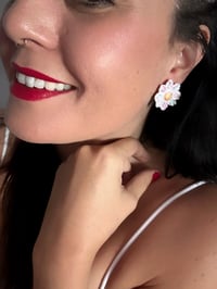 Image 3 of Flor Fantasía