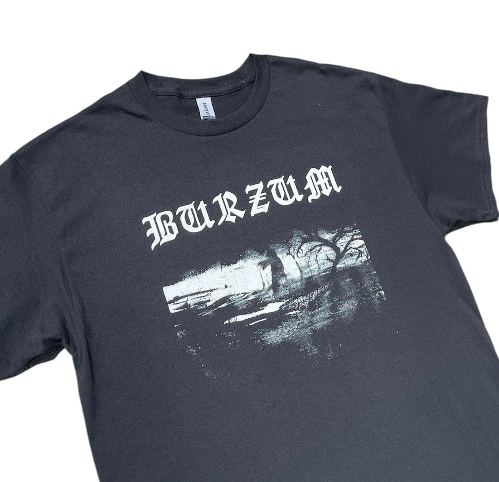 Image of DEBUT (TEE)