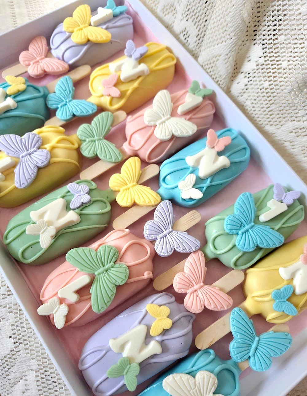 Image of Cakesicles