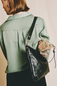 Image 4 of Pouch Muxia ZUBI