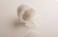 Image 1 of LEA bonnet off white