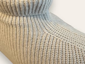 Image of Turtleneck sweater sand by F.aR.