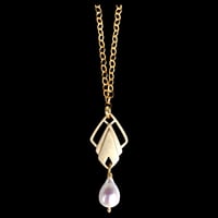 PLISSÉ SILHOUETTE Necklace Chain with Pearl