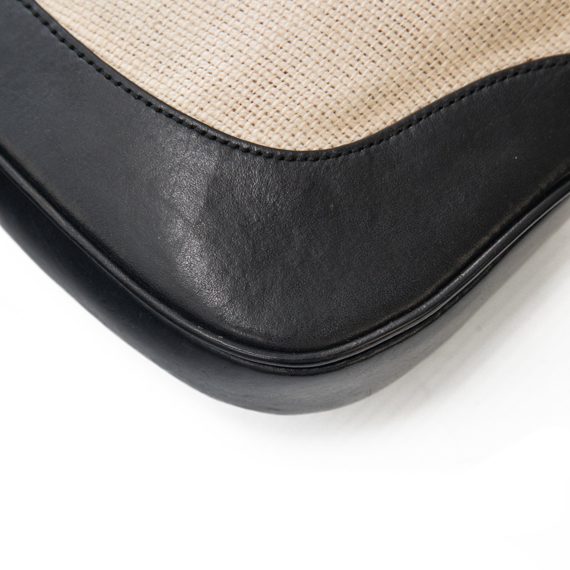 Image of Gucci Spring 2000 Chain Handle Cream Canvas Jackie Shoulder Bag 