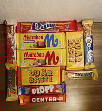 Image 3 of Mixed Scandinavian Chocolate Gift Box