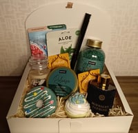 Image 1 of Cozy Bathing Bliss Gift Set 