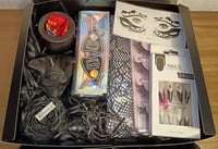 Image 4 of Gothic Glam Halloween Gift Box