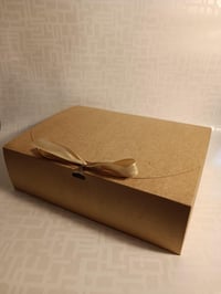 Image 5 of Home Spa Retreat Gift Box
