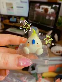 Image 1 of Sprout Desk Sprite