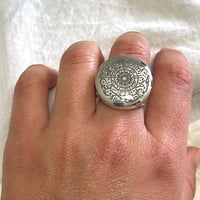 Image 2 of Arabic Calligraphy Bahá'í burial ring - sterling silver