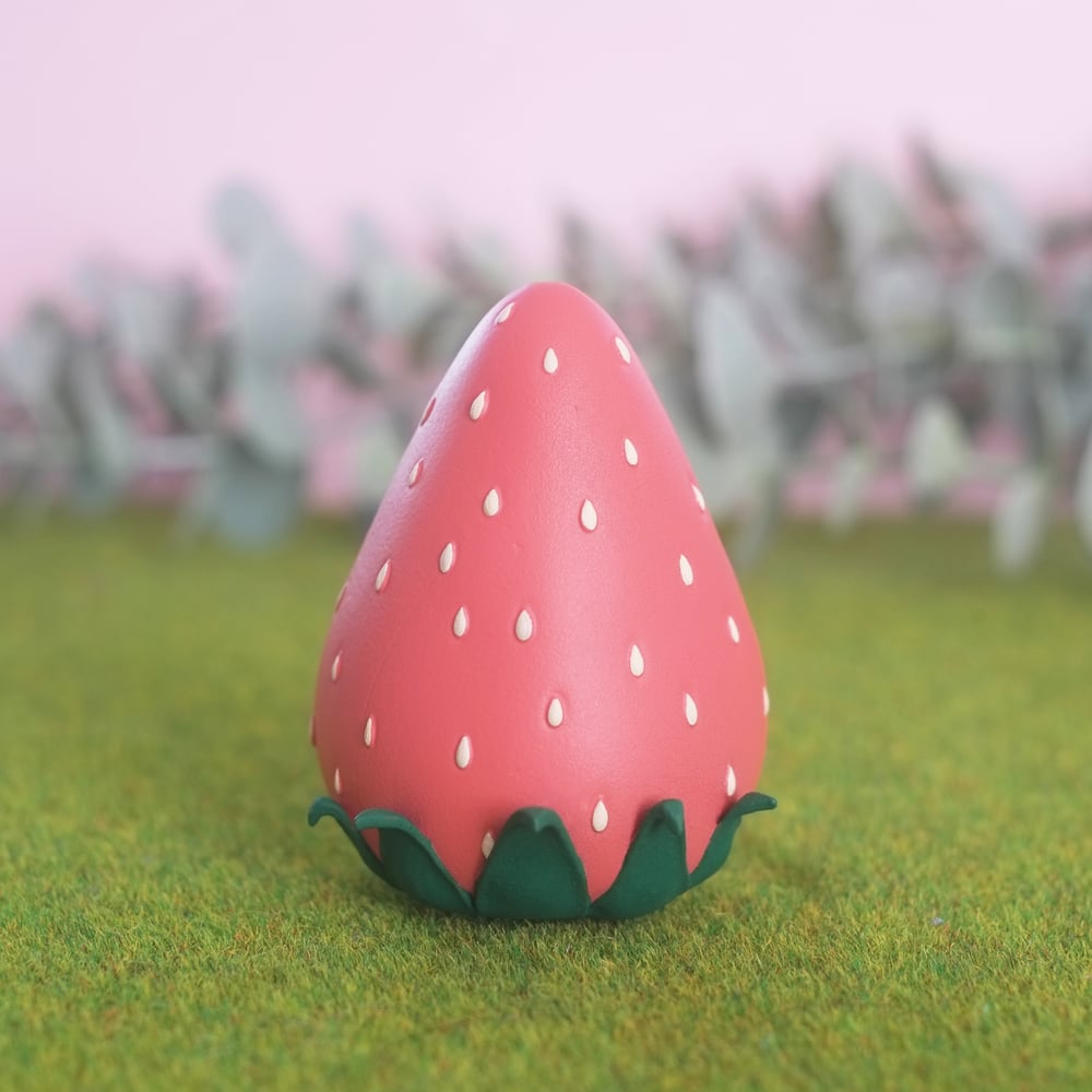 Red/Pink Strawberry house