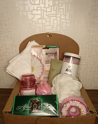 Image 1 of Luxe Bath Experience Gift Set 