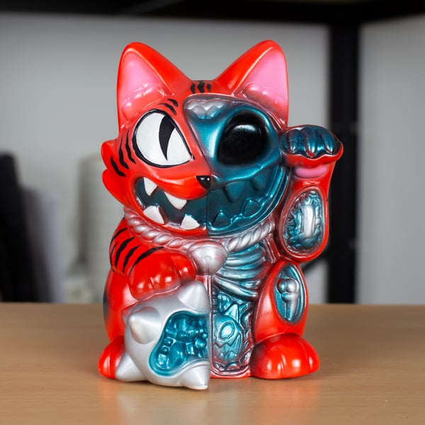 Image of OLDIE Maneki Wananeko