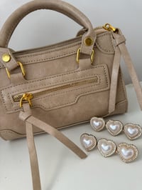 Image 3 of GIULIA