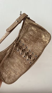 Image 1 of Stella