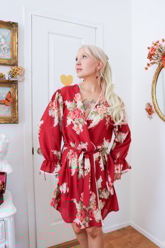 Image of Oscar De La Renta Pink Label Romantic Rose Robe (Large)