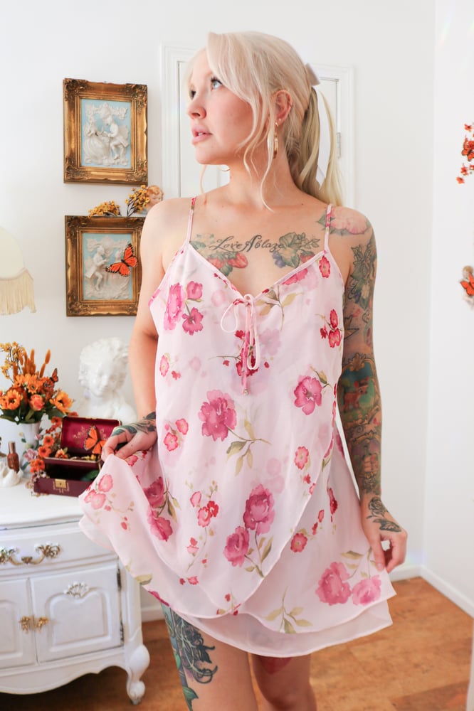 Image of NWTs Gilligan O'Malley Pastel Princess Floral Nightgown (Large)