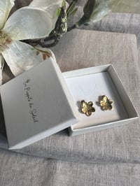 Image 3 of Stainless Steel Small Flower Earrings Gold