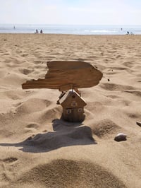 Image 3 of Fish House Driftwood ( sea / marine )