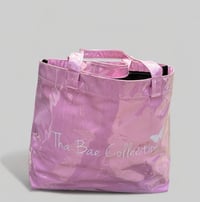 Image 2 of Glossy Tote (pink)