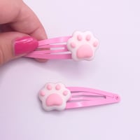 Image 4 of Pink Cat Paw Hair Clips 2pc set