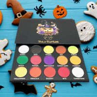 Glo Gloss Trick or Treat Palette 🎃