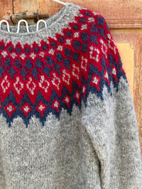 Image 2 of Pangur Ban - Icelandic wool sweater - Grey - Ready to ship