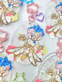 Image 4 of flower confetti charms 