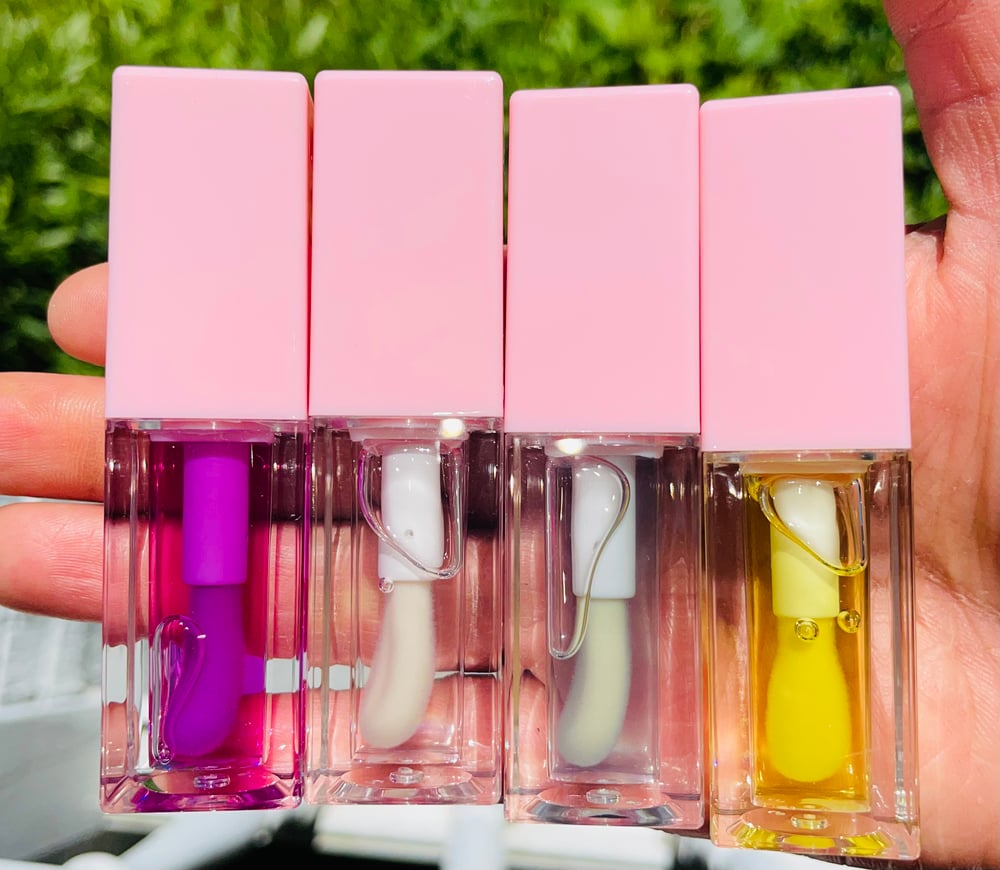 Image of Fruit Flavored Lip Oils 🍓