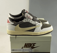 Jordan 1 x Travis Scott
