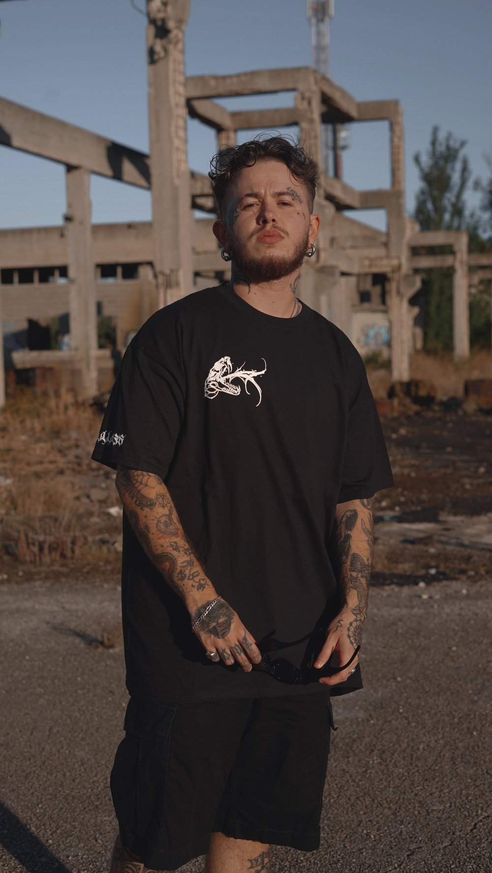 EAT THE RICH TEE