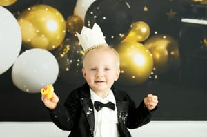 Image of Black and Gold Cakesmash
