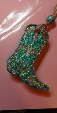 Image 2 of Boot freshie 