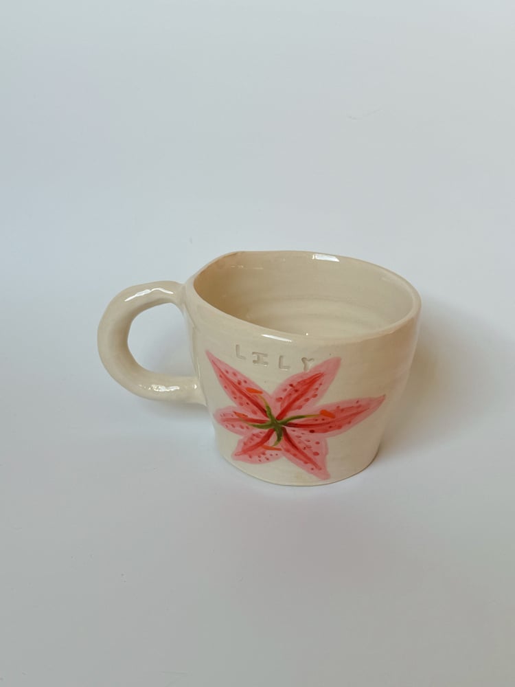 Image of lilies mug