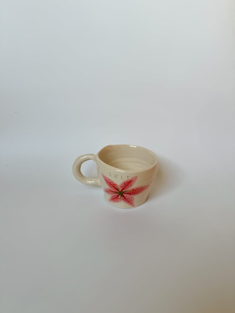 Image of lilies mug