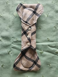 Image 3 of Linen Heavy Flow Pad Set of 3 - Beige Plaid 