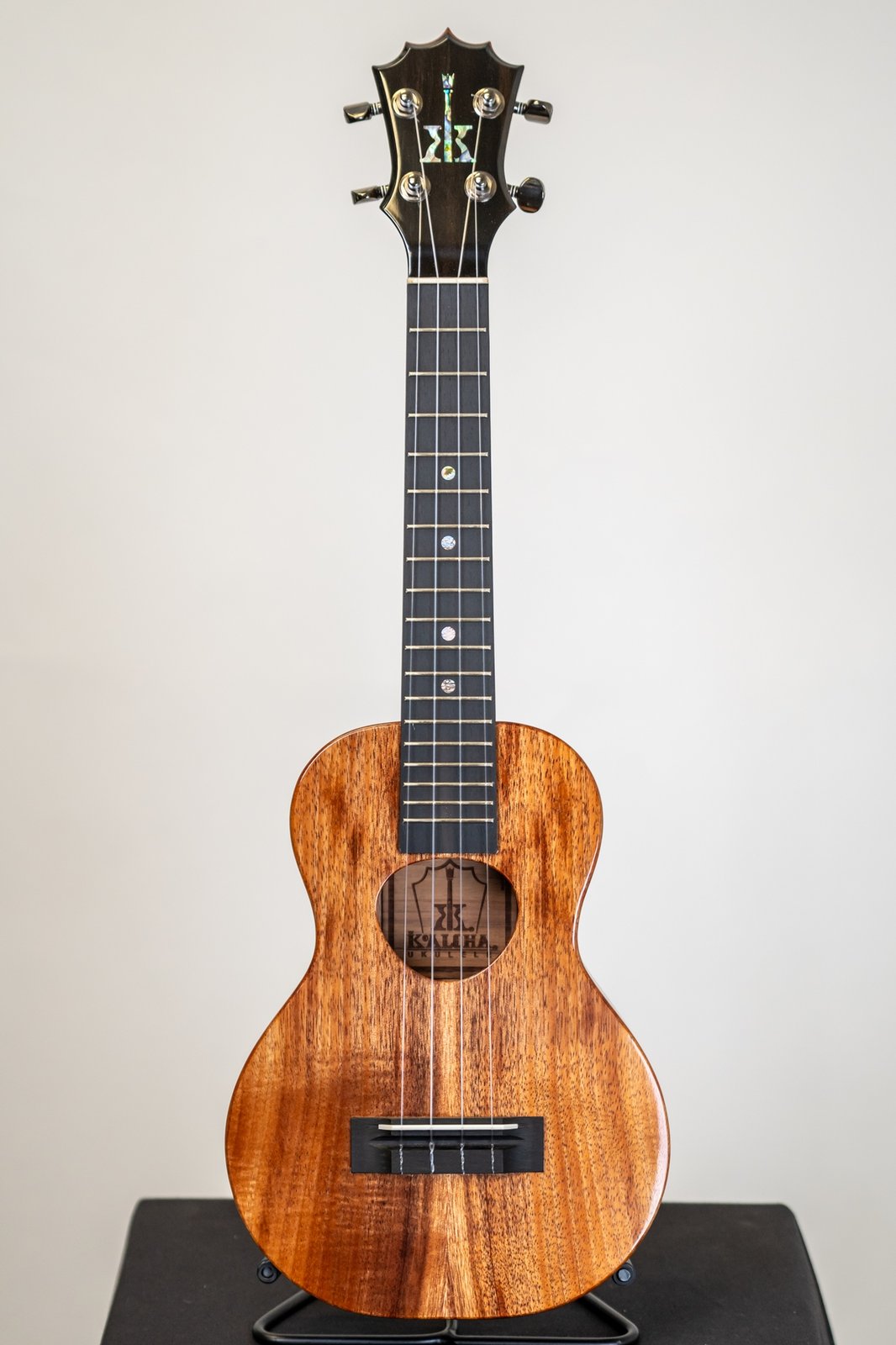 KoAloha KCM-00 Koa Ebony Gloss Concert