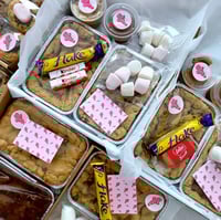 Image 2 of Hot Cookie Dough Tray