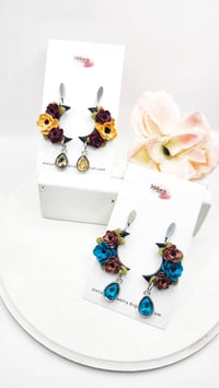 Image 1 of Earrings | Aretes Tulips (2 colors beads)