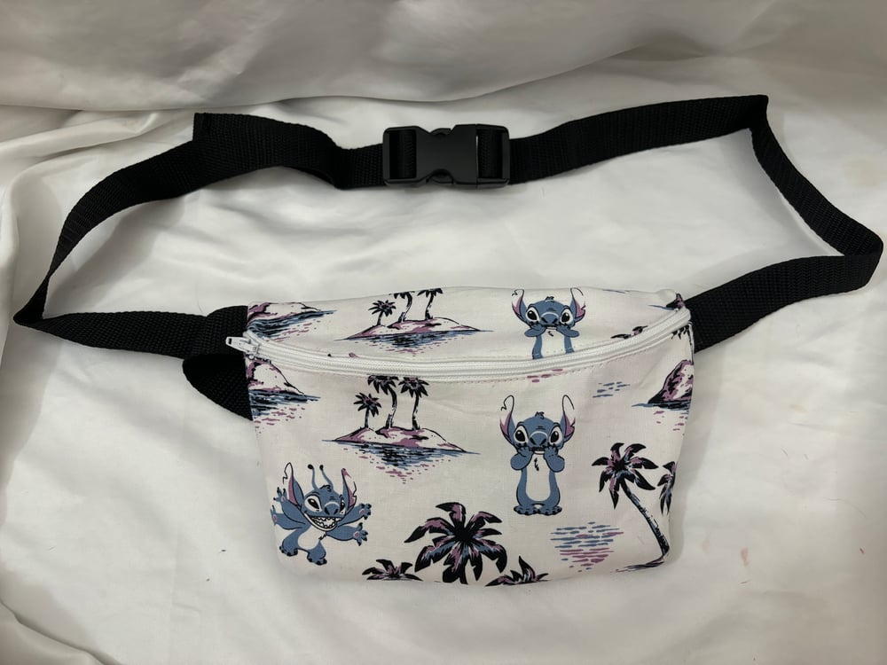 Image of Pastel Island Alien Fanny Pack