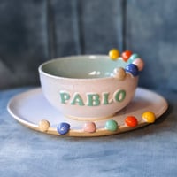 Image 1 of Conjunto de cuenco y plato con nombre.