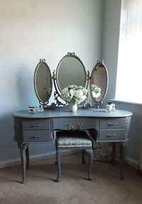 Image 4 of French Louis style Dressing Table.