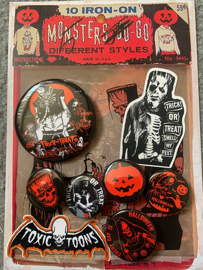 Image of HALLOWEEN BUTTON OAC 