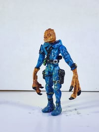 Image 4 of Reptilian Diver