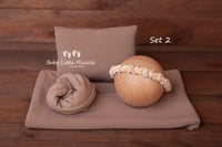 Image 3 of Julia taupe set