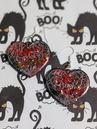Spooky Bi*ch Hearts